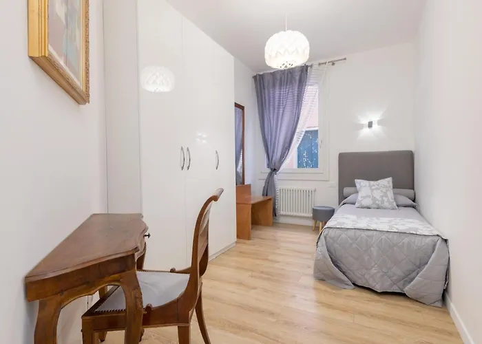 Rialto Bridge Luxury Apartment